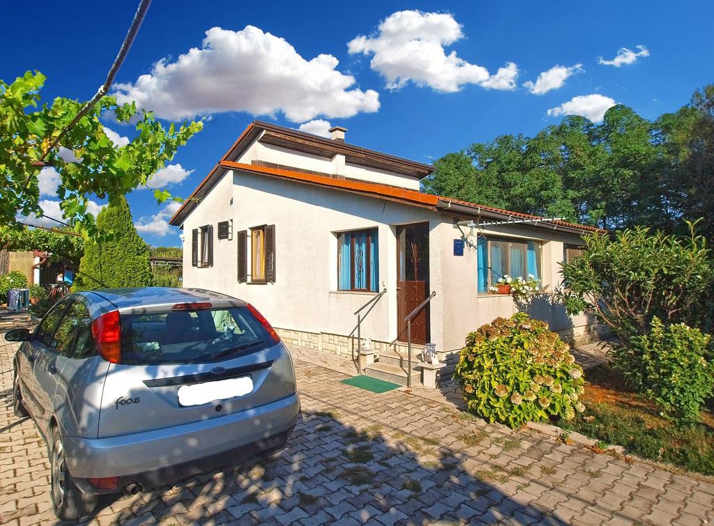 House Silvana 1461 Пула Екстериор снимка